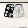 Designer Short Fashion Casual Vêtements Shorts de plage Denim Tears Kanyes Même Kapok All Over Foam Print Hommes Loose Summer Casual Shorts