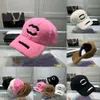 Chapeau d'hiver casquette de boule de laine pour femme homme fausse fourrure concepteur casquettes de Baseball avec luxueux véritable boule de fourrure de raton laveur tricoté chapeau