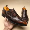 Scarpe eleganti Oxford da uomo Moda Business Casual Banchetto per feste Scarpe brogue stringate retrò intagliate quotidiane Autunno Primavera Estate