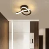 Loucles de plafond Lampes LED intérieures nordiques pour le couloir Balcony Asle noir blanc lampada éclairage intérieur AC85-265V