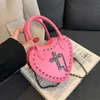 60% de réduction sur le sac de créateur chaîne de fille douce et épicée nouveau sac à main pour femme mini épaule d'amour sac à bandoulière à rivets personnalisé