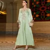 Vêtements ethniques Elegant Abaya Satin Dubai Party Robe de soirée Femmes musulmanes Long Robe Broderie Floral Islamic Turquie Kaftan Robes