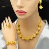 Мода Дубай позолоченный комплект ювелирных изделий для женщин Нигерия Свадебное ожерелье Серьги Браслет Кольцо Свадебные украшения Аксессуары 24K 231226