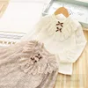 Süße Mädchen Spitze Prinzessin Shirt Kinder Bögen Biege Falbala Langarmbluse 2024 Frühlings Kinder All-Matching Bodshemden Z6347