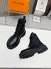 Tasarımcı botları kadın lüks marka botları spor ayakkabılar chelsea botları orta yüzyüzü düz topuk botları klasik ayak bileği botları kış 1019