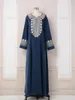 Ethnische Kleidung, muslimisches Kleid, Dubai, Saudi-Arabien, Naher Osten, Druck, Abaya für Frauen, lange Ärmel, V-Ausschnitt, Stickerei, Türkei, Kaftan, Mode