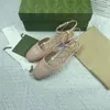 Tanno di alta qualità tacco rotondo di punta di punta piatti in pelle in pelle cinghia caviglia sandali spessi sandali da donna designer di lusso abito da sposa scarpe da spina calzature di fabbrica con scatola