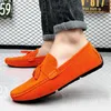 Klänningskor brittisk stil mode orange mocka loafers man komfort läder casual män glid-on platt plus storlek 48 mocasines hombre