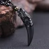 Neue ganze 100 % natürliche Obsidian Wolfszahn Anhänger Zahn Amulett und Übertreibung Punk Halskette Lucky Win Necklace222u