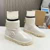 Designer Schneestiefel Full Diamond Women Boote Winter wasserdichte Pelzschnee -Strümpfe Halbknie Short Lady Sheepselbe Wolle integrierte Knöchelstiefel