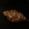 Dekorativa figurer gamla kinesiska boxwood hand snidade lotus bladgroda figur staty netsuke dekoration presentkollektion storlek 7,6 cm