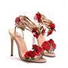 Sandały 2024 Satynowe róże wysokie pięty Paski krzyżowe okrągłe głowa drobna super rozmiar damskie buty ślubne