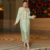 エスニック服女性のためのエレガントなイスラム教徒のフード付きドレス豪華な刺繍イブニングパーティーアバヤイスラムイスラムドバイジャラビヤガウンS-2xl