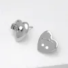 Love Ear Studs splecione z platynową perłową literą słodkie wszechstronne srebrne sztyfty do uszu