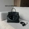 Sac à main en cuir 10a Silver Buckle Lycye Match Sac en cuir authentique Couche supérieure Cow Hide Femme Sac à main Top Top Louer Cow Hide Single Bodage Crossbody Bag à la mode