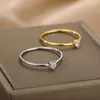 Cluster Ringen Mode Witte Zirkoon Ring Goud Zilver Kleur Persoonlijkheid Vinger Vrouwen Eenvoudige Elegante Sieraden Vriendschap Gift Groothandel