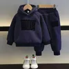 Felpe invernali per bambini in pile spesso con cappuccio per ragazzo abbigliamento sportivo 2 anni vestiti per bambini piccoli autunno caldo ragazze con cappuccio top pantaloni coordinati 231226