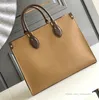 Hochwertige Luxusdesigner Handtasche Frauen Tasche Totes Ladies Umhängetaschen Geldbörse Blumen Buchstaben Mode kostenlos Versand