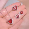 Melograno naturale di lusso a forma di cuore d'amore Anelli di design Orecchini Collane Set di gioielli per donne Anello adorabile cinese in cristallo rosso fatto a mano dal Giappone Corea