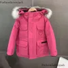 Kids Coats Baby Clothes Coat Jacket Kid Clothe Kids Designer Hooded with Badge Fasion Thick Warm Outwear Girl Boy Girls Outerwear Classic