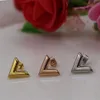 Cute Size Stainless Steel Fashion Studs Silver Rose Gold Earring Women Designers Earings V Letter High Polished Classic Jewelry Wh273i