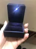 LED-beleuchtete Geschenkbox, Ohrring, Ring, Halskette, Schmuckschatullen, hochwertige schwarze Geschenkboxen für Schmuck, Verpackung, Display, Lichter, Großhandel