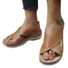 Sandaler Ladies Fashion Summer Boho Wedge Heel Sponge Hookloop för kvinnor bekväma klänning