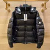 Designer Luxury Classic Monclair Jacket Winter Men Jackets Women Down Fashion Hip Hop Cap Patte di stampa per cappotto casual Calda Casualmente B2P8