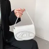nouveau design die épaule unique bandoulière aisselles sac à main à la mode selle petit carré 60% de réduction sur la boutique en ligne