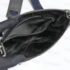 New Men Crossbody Counter Bag Bag Stizes أحجام مختلفة حقيبة يد مصممين مصممين حقائب Pochette Pochett