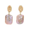 Orecchini pendenti Ciondolo con perla quadrata di colore naturale Accessori placcati in oro 18 carati Bellissimi orecchini a bottone Regali di festa colti alla moda
