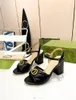 Sandales décontractées de luxe pour femmes pantoufles en cuir véritable de haute qualité dames classiques chaussures à talons compensés tongs féminines sandale G032416
