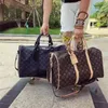 Projektanci modne torby na jamie luksusowe mężczyźni żeńskie torby podróżne skórzane torebki duże pojemność hollall noszenie bagażu przez noc Vuttones Weekendera torba