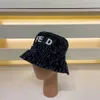 Designer Letters Printed Men Women with the Same Fall and Winter Outdoor Leisure Fisherman Fashion Trend Versatile Hat