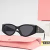 Hommes Muimui Lunettes de soleil Designers Mui Mui Lunettes de soleil pour femmes Nouveau Mu Home Hd Mode Cat Eye Lunettes de soleil Mius Mius Lunettes de soleil polyvalentes de tous les jours