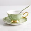 Tazze Modello in marmo americano Tazza da caffè e piattino in porcellana Bone China di alta qualità Set tè pomeridiano in ceramica per la casa Tazza regalo rossa per coppia