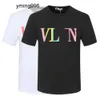 2J17 Designer Galleries Tee Italy Depts T-Shirts Casual Man Valentinos Womens Tees handbemalte Tintenspritzer Graffiti-Buchstaben lose kurzärmelige Rundhals-Kleidung DS