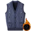 Autumn Winter Men Warm Sweater Vest -knappfickor Casual Simple Vneck Male Clothece Thicken Sticked Cardigan Tank Top 231227