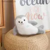 Animaux en peluche 25 cm bébé phoque poupée en peluche couché Kawaii dessin animé Animal en peluche Peluche rose bleu gris enfants cadeau d'anniversaire L231228