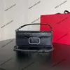 Bolsa de marca de luxo Designer bolsa de ombro feminina novo diamante incrustado grande v um ombro portátil nas axilas vinho deus bolsa corrente moda versátil pequena bolsa quadrada