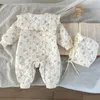 Vinter baby flickor romper hatt set blommig plysch onesie päls foder småbarn kläder tjockna spädbarn jumpsuit söta barn kostym 231227