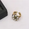 18k Gold Plated Brand Letter Band Rings for Mens Womens Fashion Designer Open Turquoise Crystal Metal Daisy Ring smycken En storlek205m