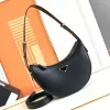 Designer Moon Underarm Bag äkta läder axelväska handväska handväska mode crossbody clutch tote sling stra 53