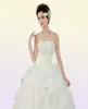 2018 Letnie sukienki ślubne bez ramiączek Białe białe księżniczka bez rękawów Ball Suknie Balls Real PO vestidos de novia2156530