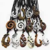 Whole lot 15pcs Mixed Hawaiian Jewelry Imitation Bone Carved NZ Maori Fish Hook Pendant Necklace Choker Amulet Gift MN542 2201307u