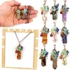 Colliers pendants Stone naturelle Collier de bande cristalline irrégulière Amethyst Gravel Reiki Chakra multicolore