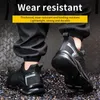 Buty bezpieczeństwa oddychające Pracuj ze stalowym palcem przeciwnym lekkim dla mężczyzn Buty konstrukcyjne 231225