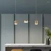 Kronleuchter streifen Gold oder Schwarze LED -Kronleuchter 3/5/6 Köpfe Lampen Bar Café Shop Home Decor Innenbeleuchtung minimalistische Hängsmessgeräte