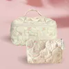 Sacchetti cosmetici 2 pezzi Borsa per trucco floreale Donne di grande capacità Donne trapunte Portable Pouch Aesthetic morbido per viaggi all'aperto