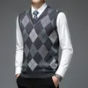 Marka projektantka mody Argyle Pullover Diamond Sweater V Neck Dzianin Kamizelka 6 wełniana bez rękawów Autum Casualne odzież 231227